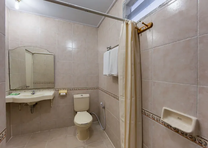 Hotel Oyo 3134 Puri Tamu Jimbaran (Bali)