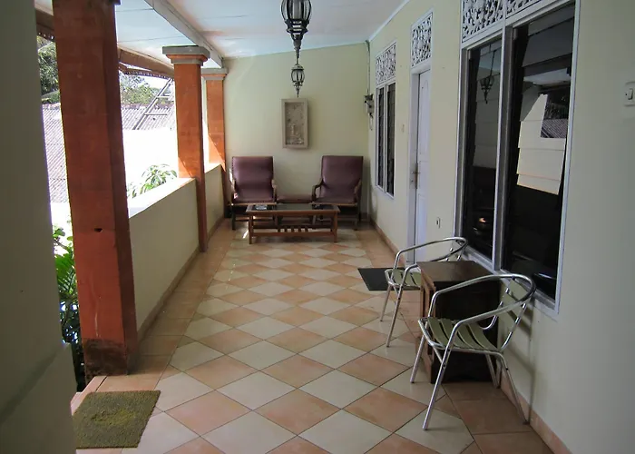 Oyo 3134 Puri Tamu 2* Jimbaran (Bali)