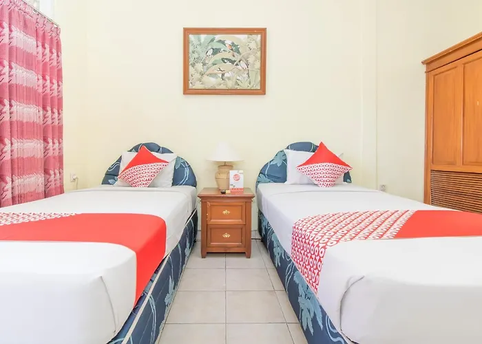 Hotel Oyo 3134 Puri Tamu 2*